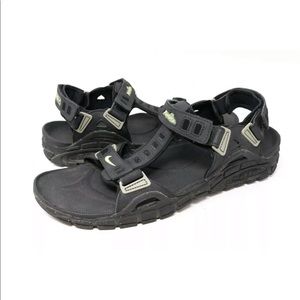 nike acg air deschutz sandals